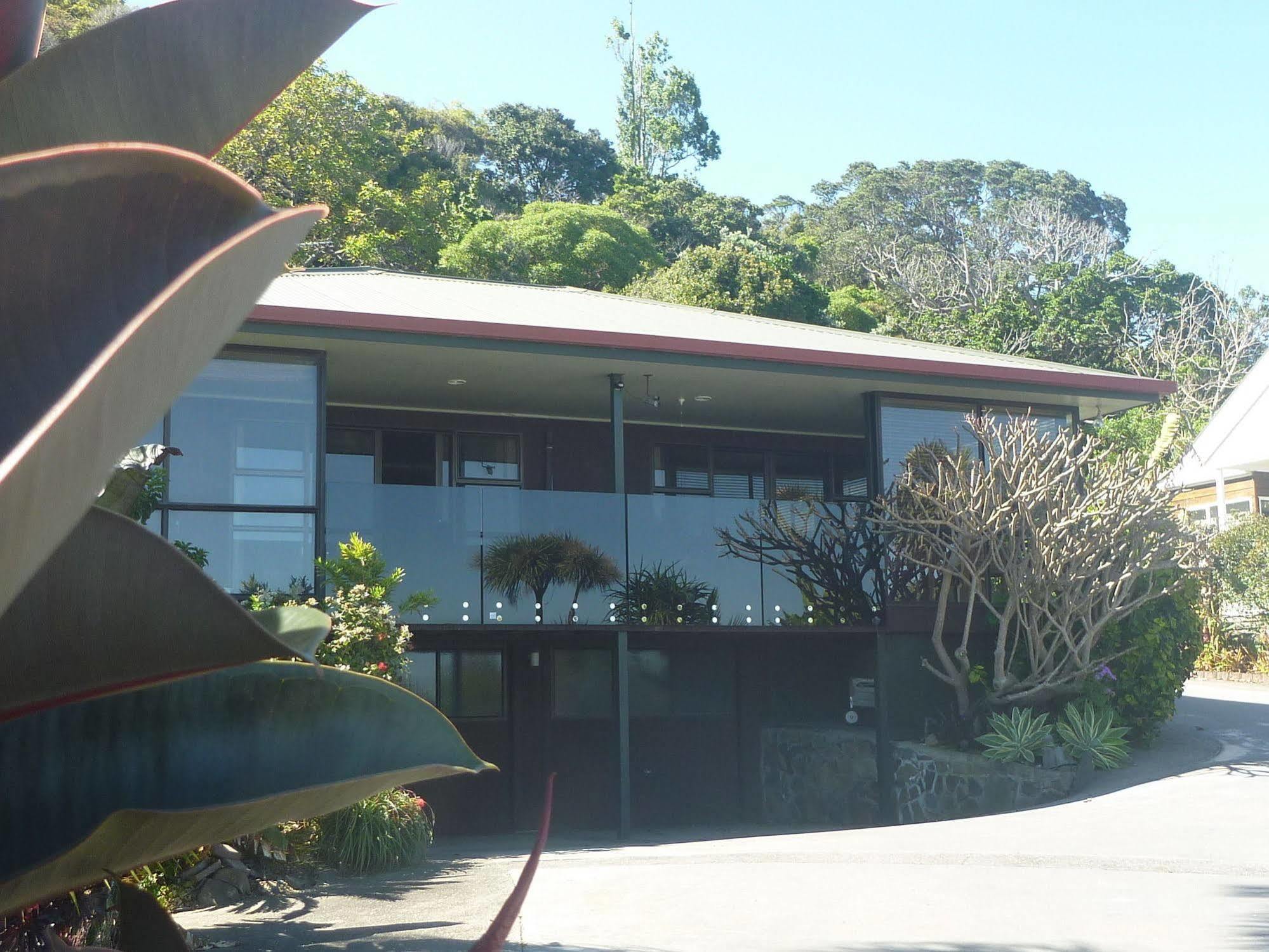 Te Puru Pohutukawa Coast Bnb מראה חיצוני תמונה