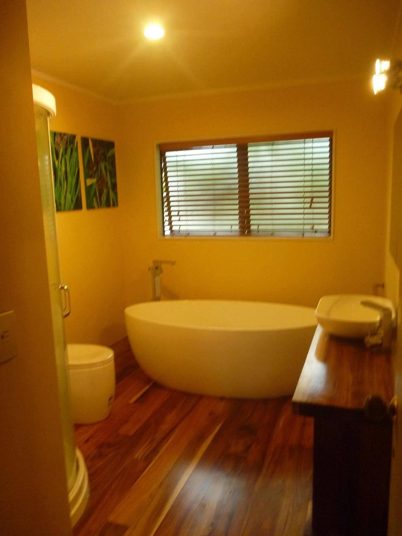 Te Puru Pohutukawa Coast Bnb מראה חיצוני תמונה